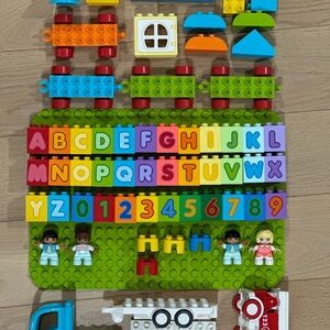 Lego Duplo Alphabet truck set and Numbers train set with building plate